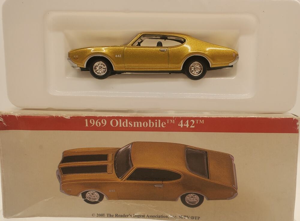 GM 2001 Diecast 1969 Oldsmobile 442 Readers Digest High Speed Official Model